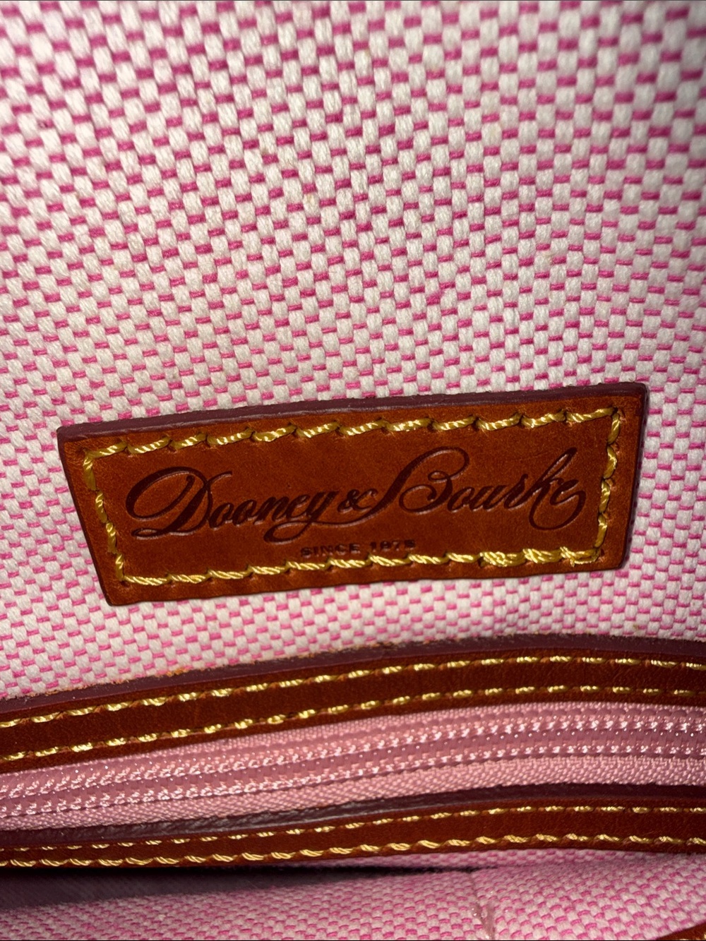 NWT - Dooney & Bourke Dillon Satchel Caramel Pebbled Leather. - Picture 5 of 7